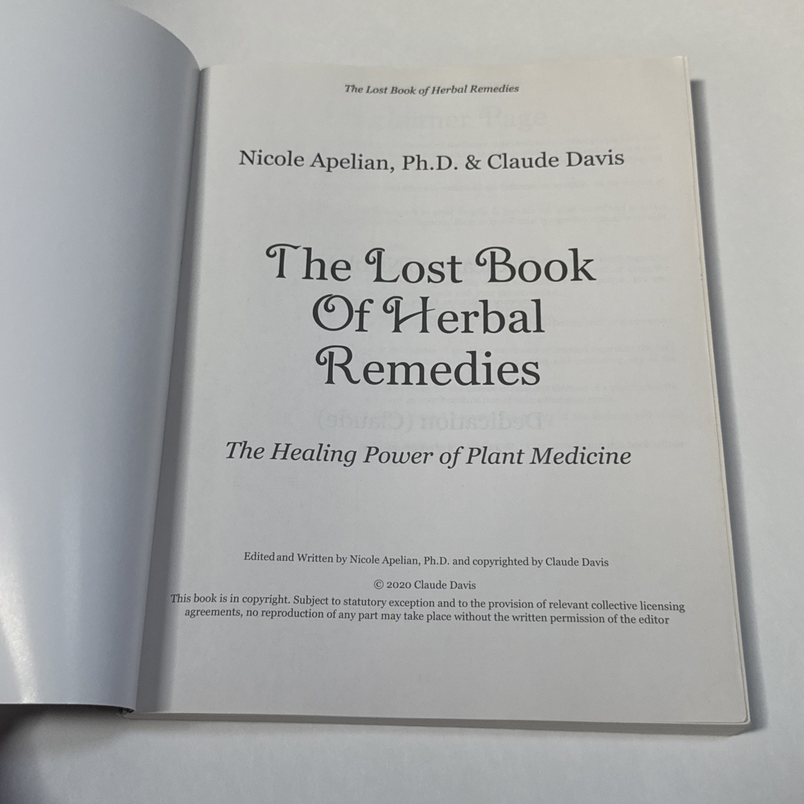 The Lost Book of Herbal Remedies by Nicole Apelian & Claude Davis