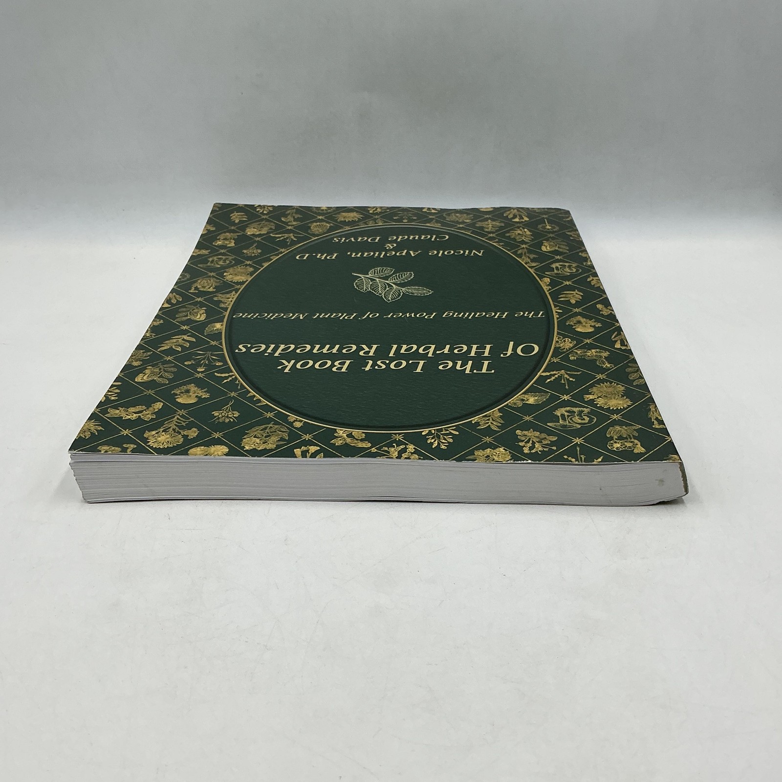 THE LOST BOOK OF HERBAL REMEDIES NICOLE APELIAN CLAUDE DAVIS 2021 PAPERBACK