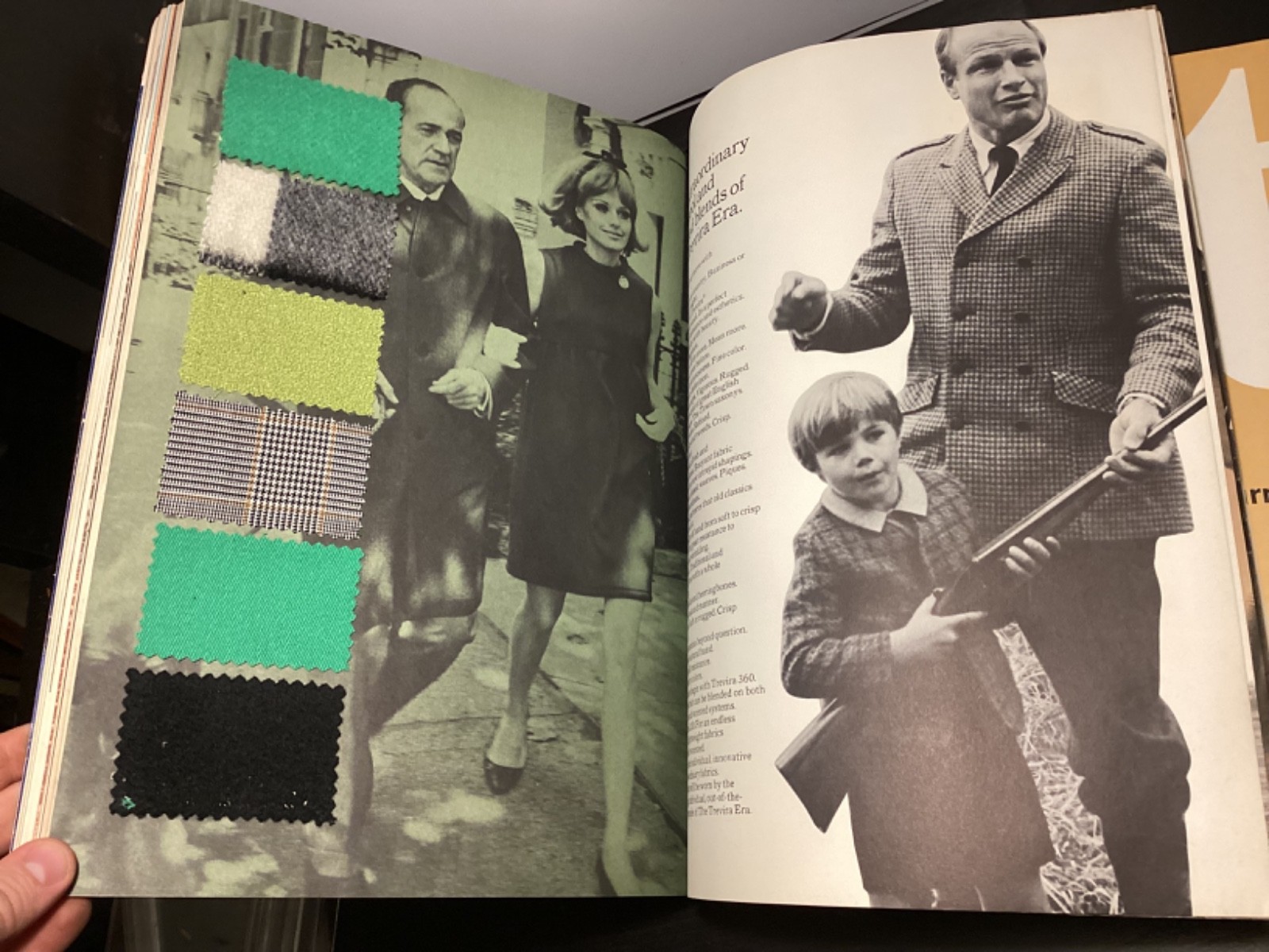 American Fabrics No. 77 – Fall/Winter 1967 – Polyester Issue + Fabric Samples