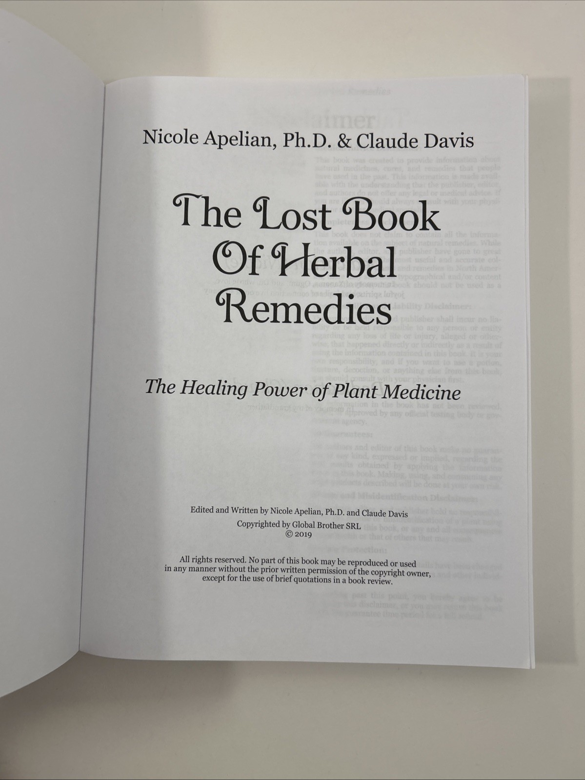 The Lost Book of Herbal Remedies: by Nicole Apelian & Claude Davis Paperback