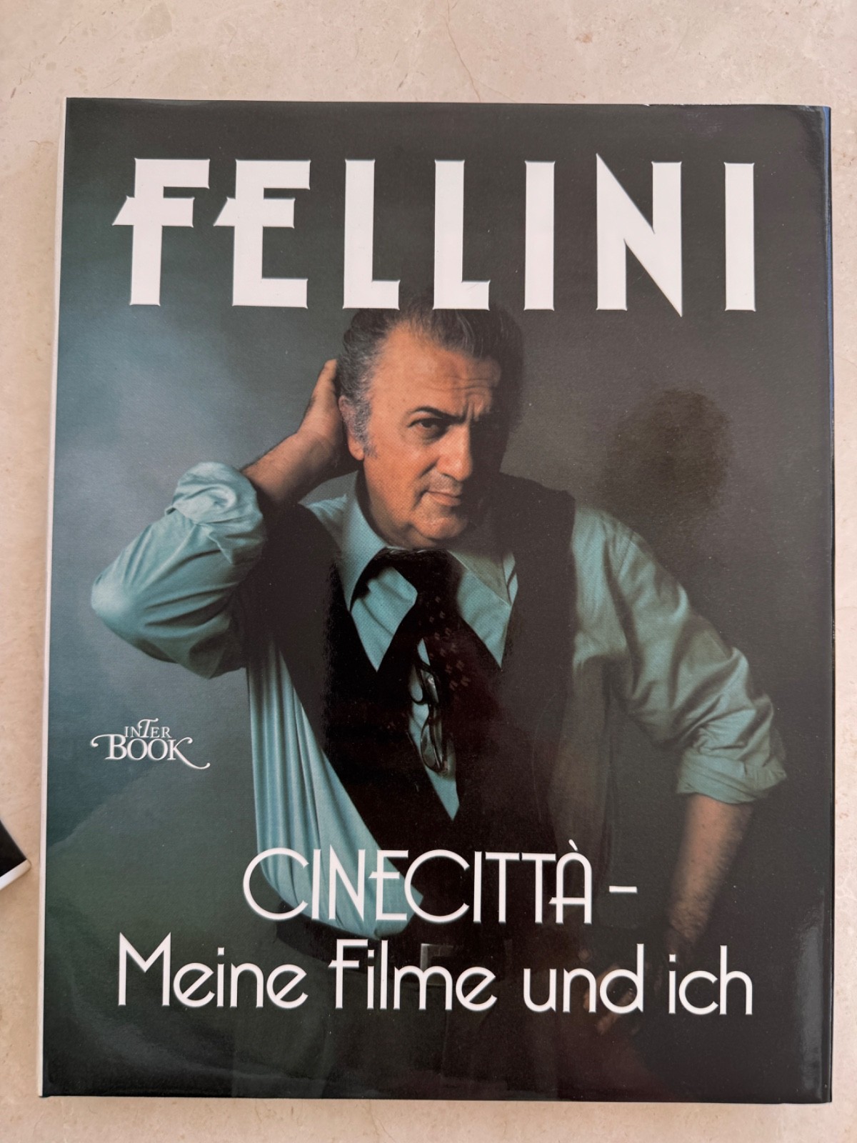 FELLINI Cinecittá – Meine Filme und ich GERMAN BOOK MINT cardboard slip-on cover