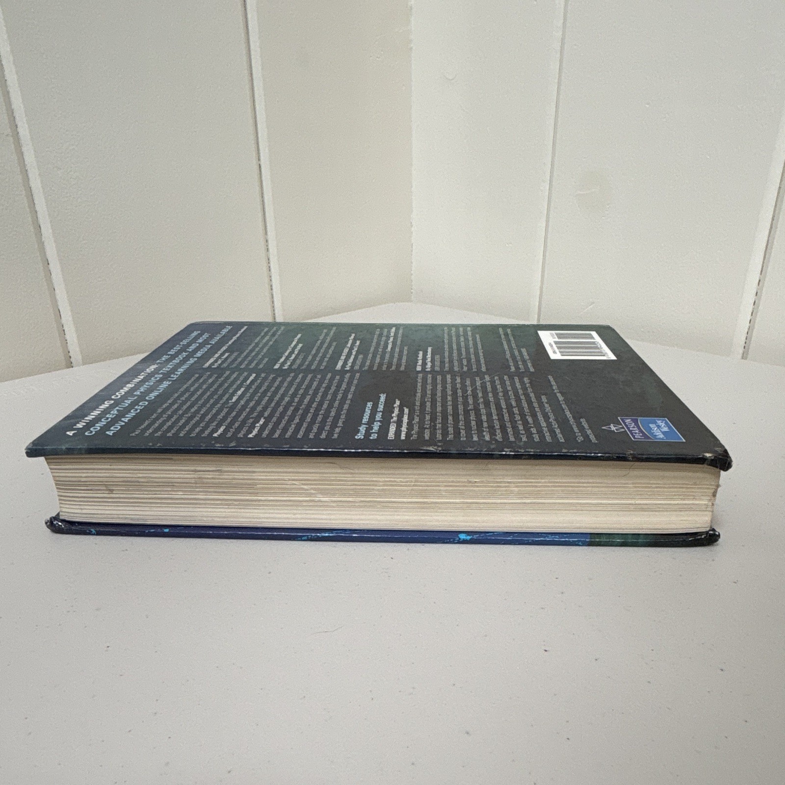 Pearson Conceptual Physics 10th Revised HC Textbook Paul G. Hewitt (2006)