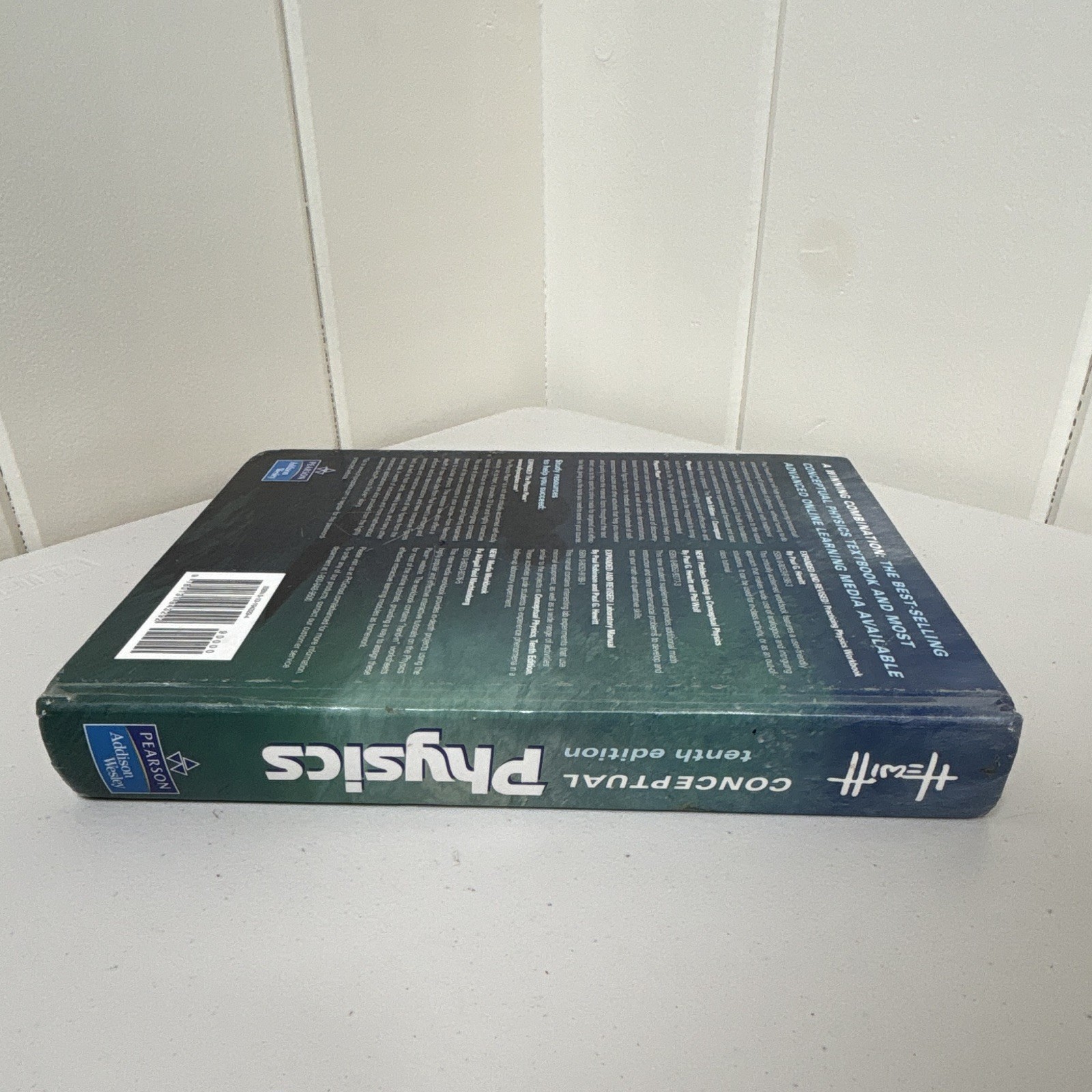 Pearson Conceptual Physics 10th Revised HC Textbook Paul G. Hewitt (2006)