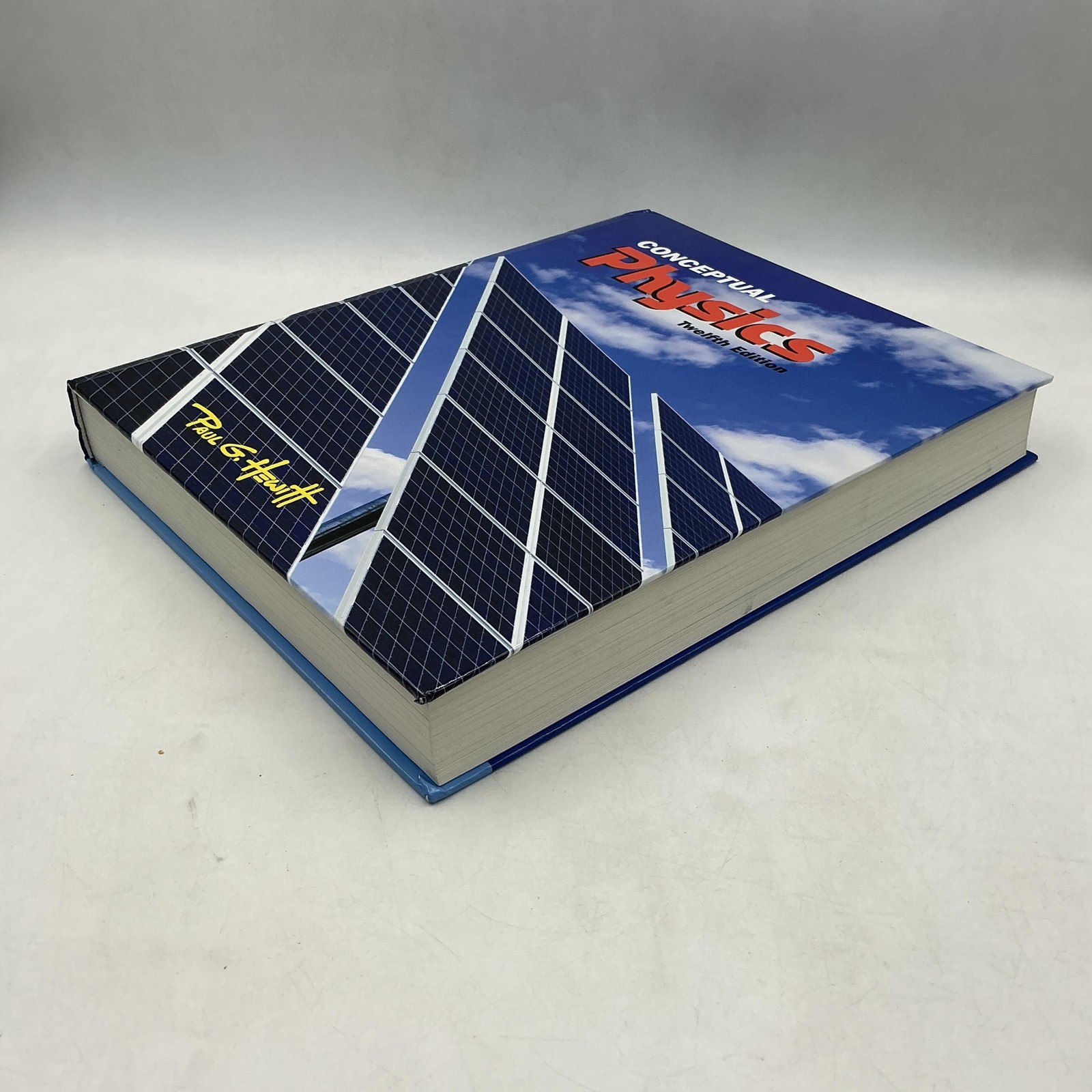 CONCEPTUAL PHYSICS Twelfth Edition Paul G. Hewitt 2015 Hardcover Pearson