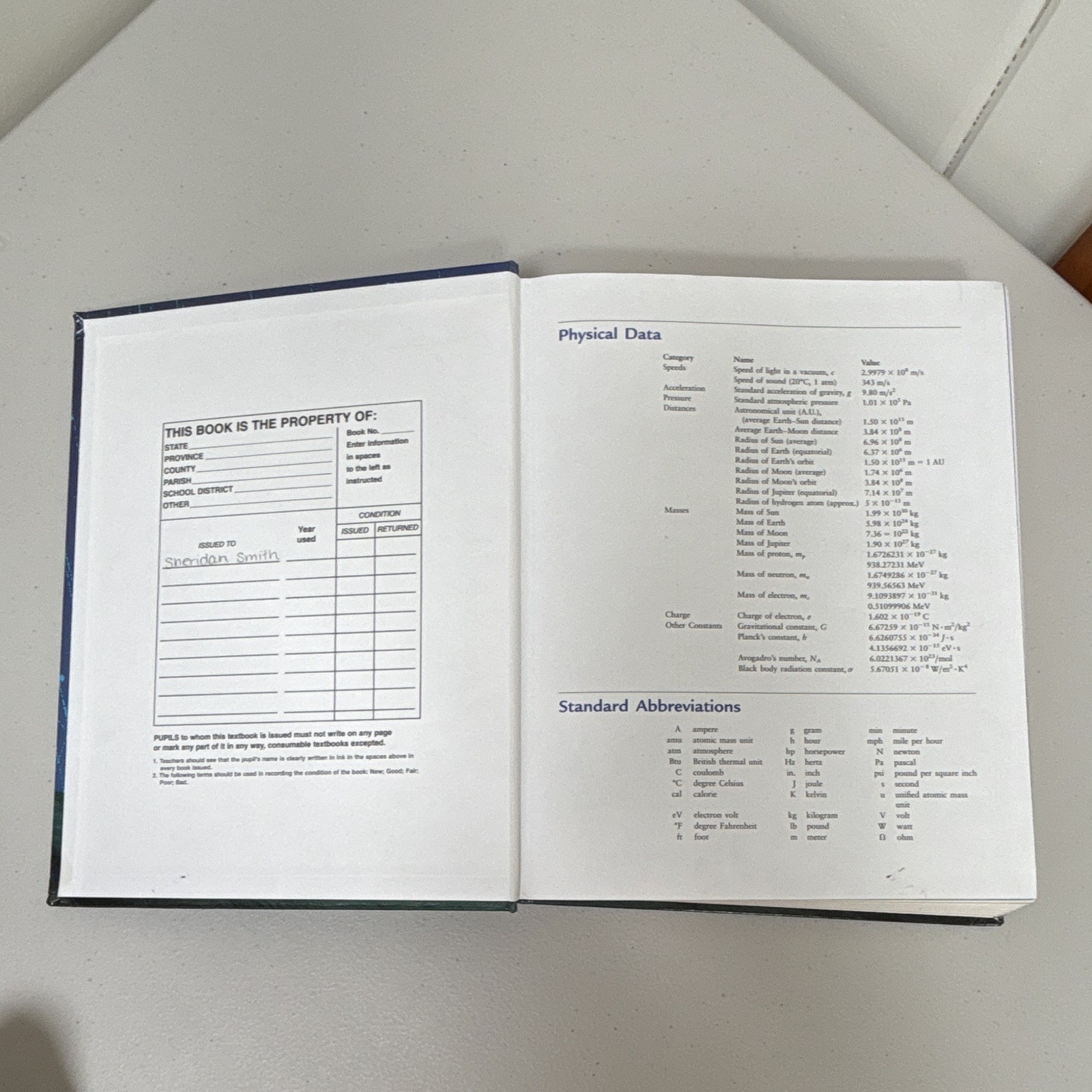 Pearson Conceptual Physics 10th Revised HC Textbook Paul G. Hewitt (2006)