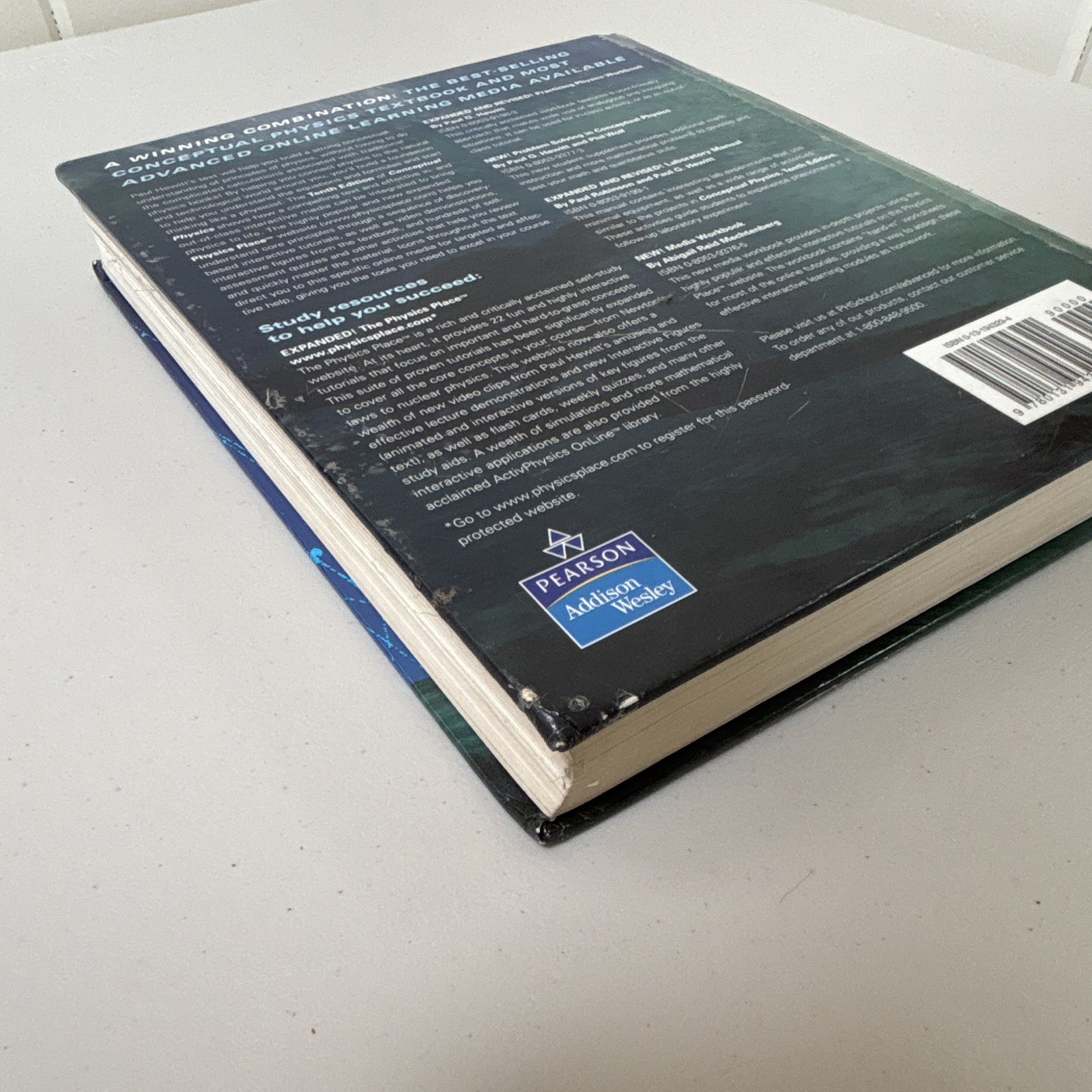 Pearson Conceptual Physics 10th Revised HC Textbook Paul G. Hewitt (2006)