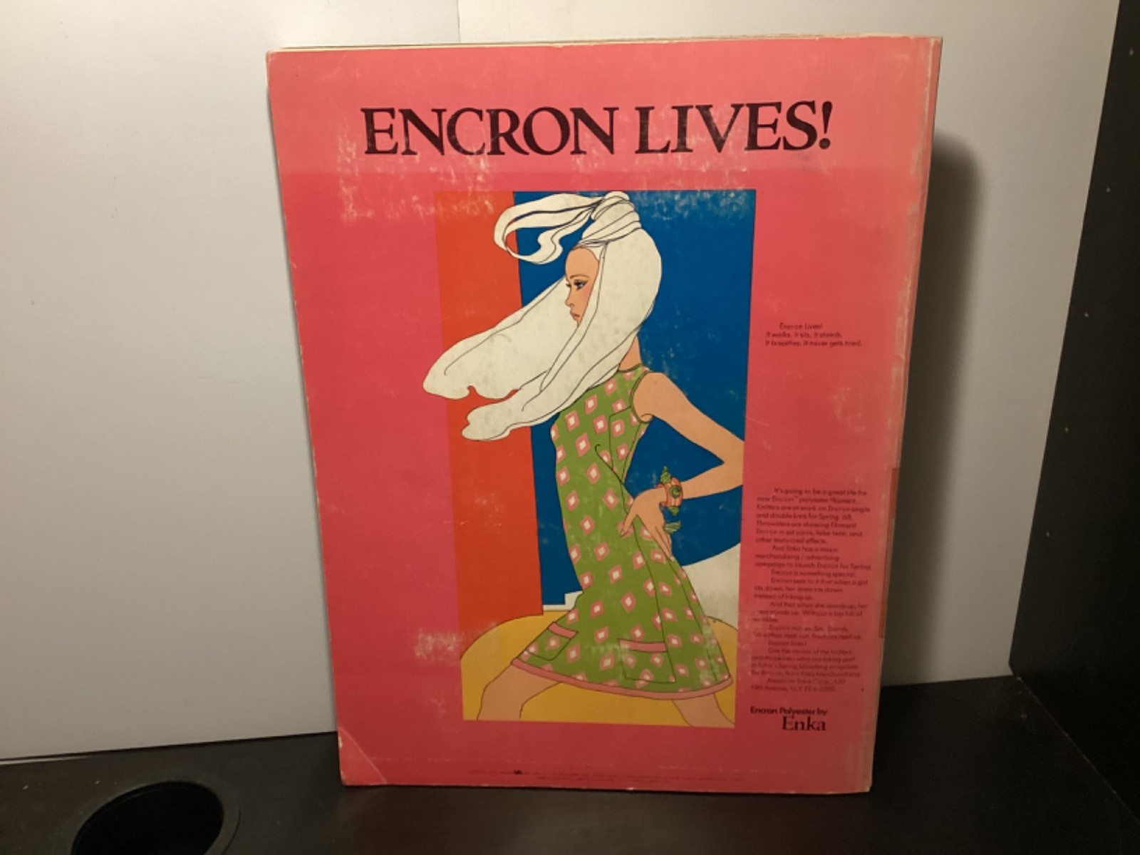 American Fabrics No. 77 – Fall/Winter 1967 – Polyester Issue + Fabric Samples