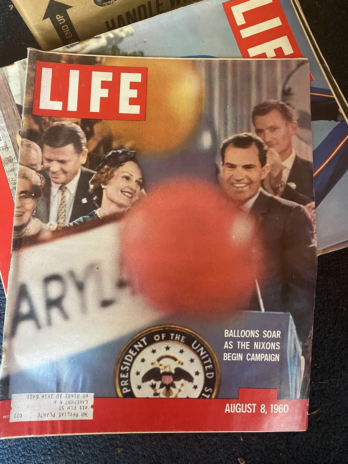 VTG LIFE Magazine:  Random Lot of 10 Magazines from 60s – early 1970s Sale!